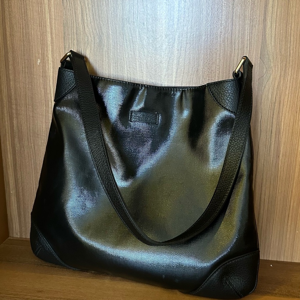 Gucci Shiny Black Leather Shoulder Bag
